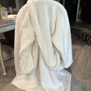 Pottery Barn Teddy Bear Robe XL